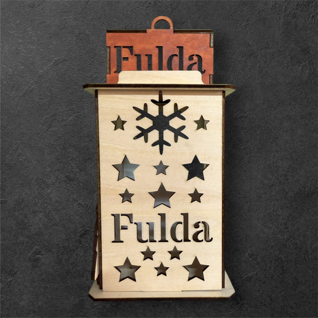 Laterne mit Fuldaer Dom und Paulustor!