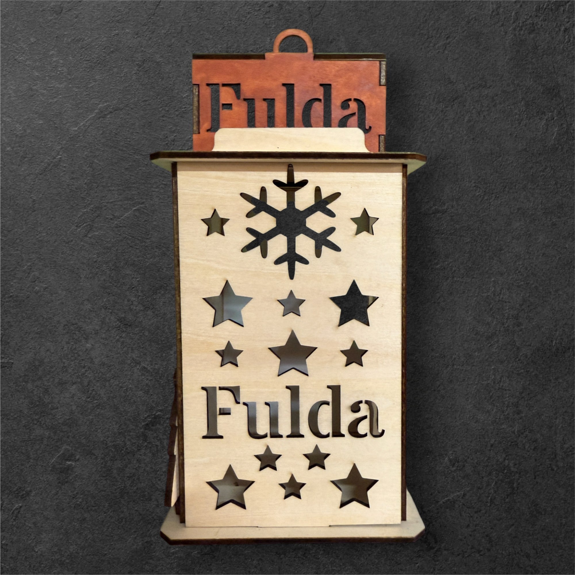 Laterne mit Fuldaer Dom und Paulustor!