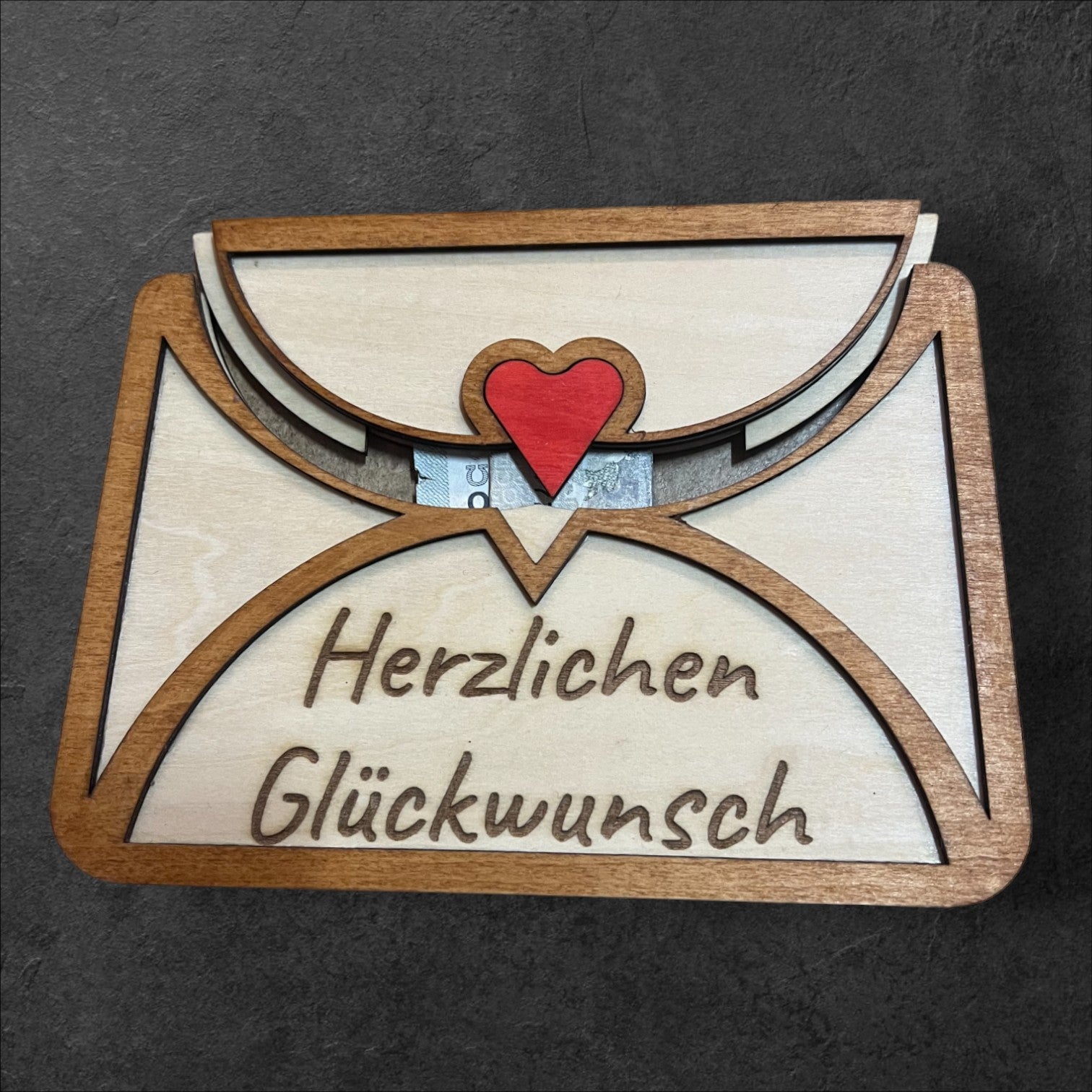 Geburtstag Kuvert - Ein Briefumschlag aus Holz für Geldgeschenke