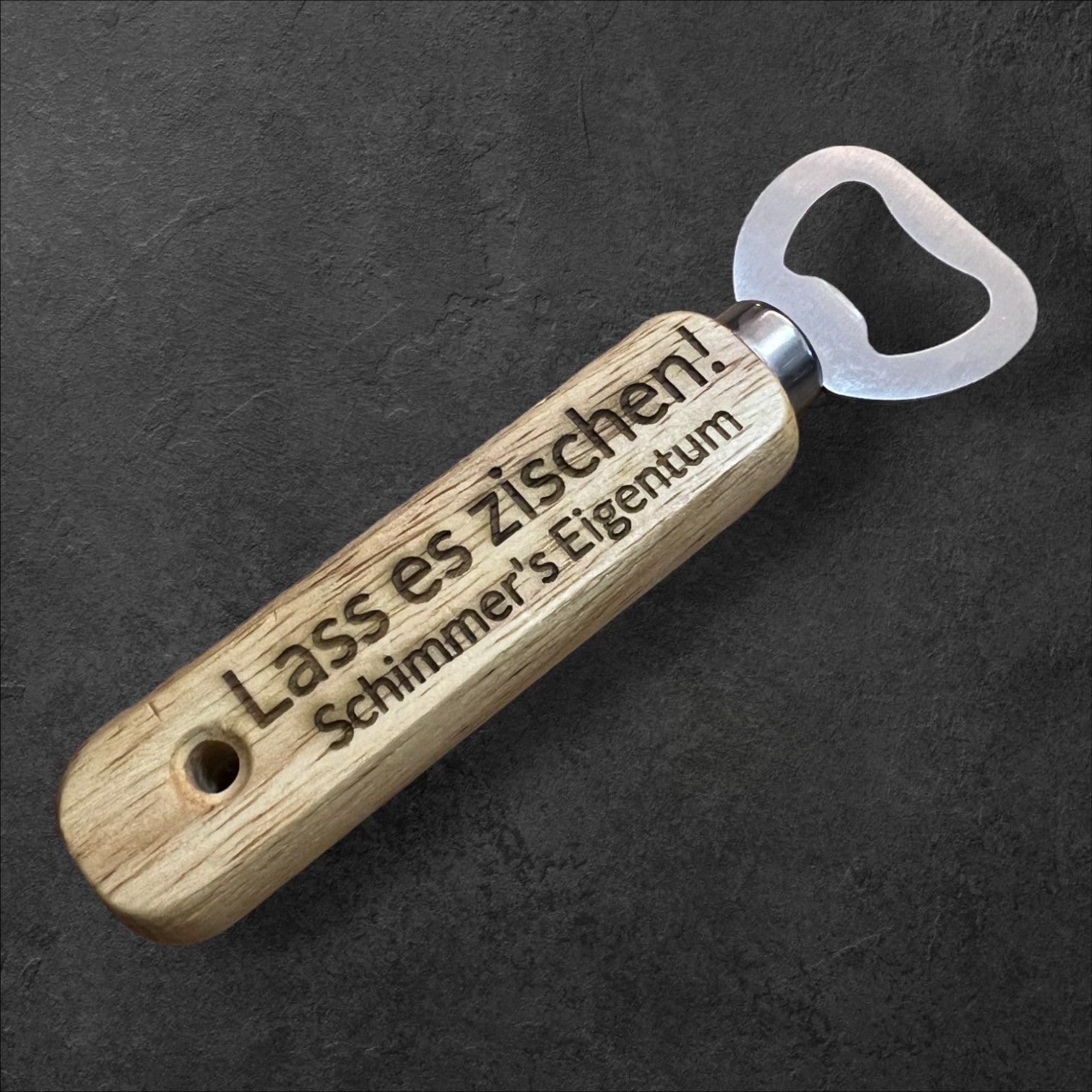 Einzigartiger Flaschenöffner mit Personalisierter Gravur