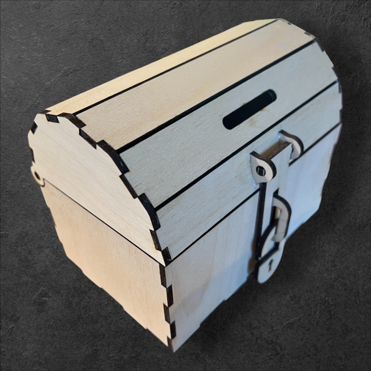 Schatztruhe - Spardose im Individuellen Truhen-Design