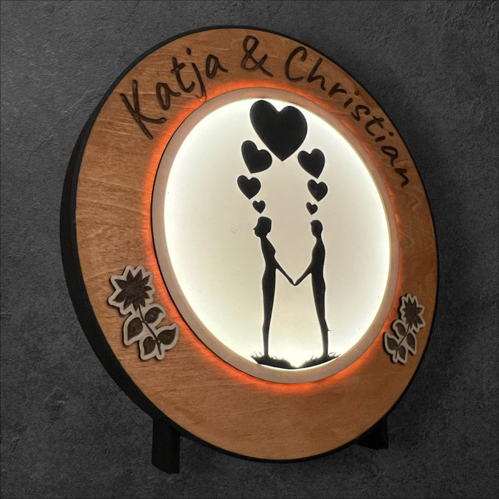 Liebespaar im Holz- & 3D-Druckrahmen - Eine Verbindung von Holz und Kunststoff